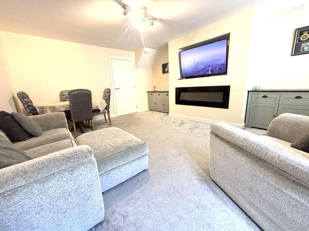House in Walsall, West Midlands - More