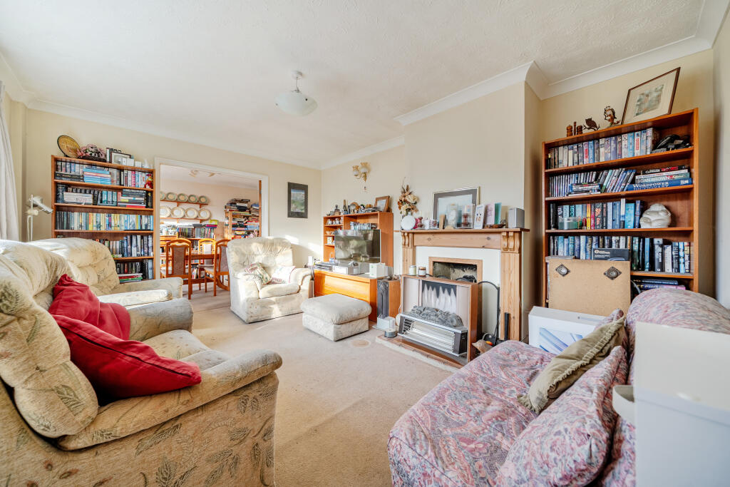 Parkstone Road, Ropley, SO24 photo 2