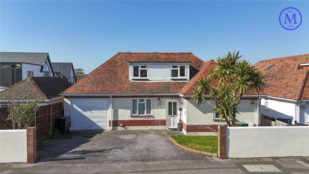 4-bed house on Pauntley Road, Mudeford, Christchurch, £735,000