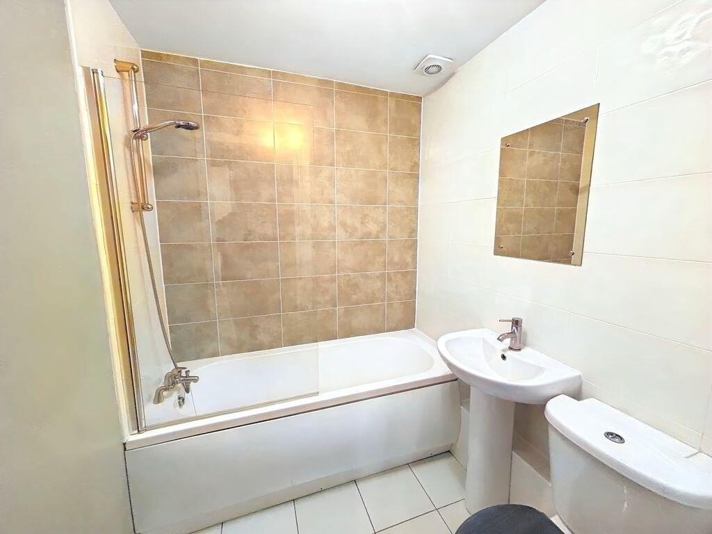 Chartwell Drive, Baguley photo 4