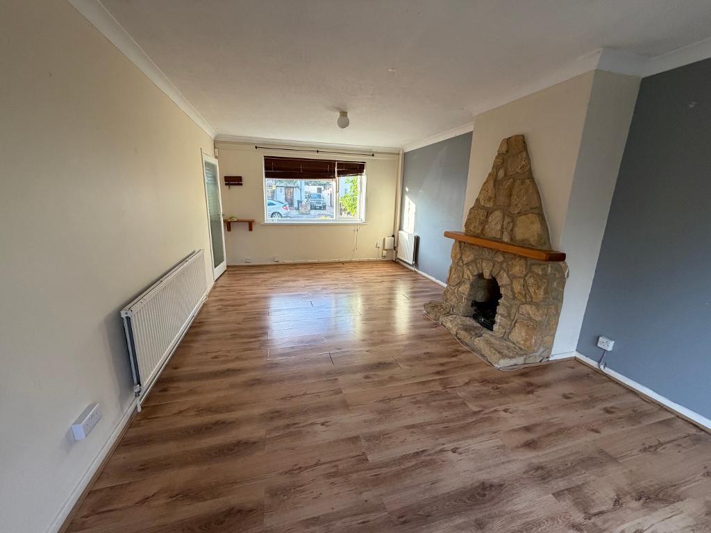 Main image of property: Finchingfield Avenue, Woodford Green, Essex, IG8 7JW