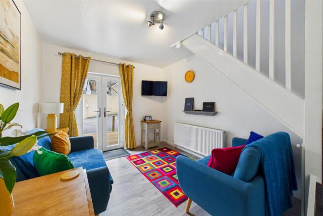 Chynoweth Mews Lounge.