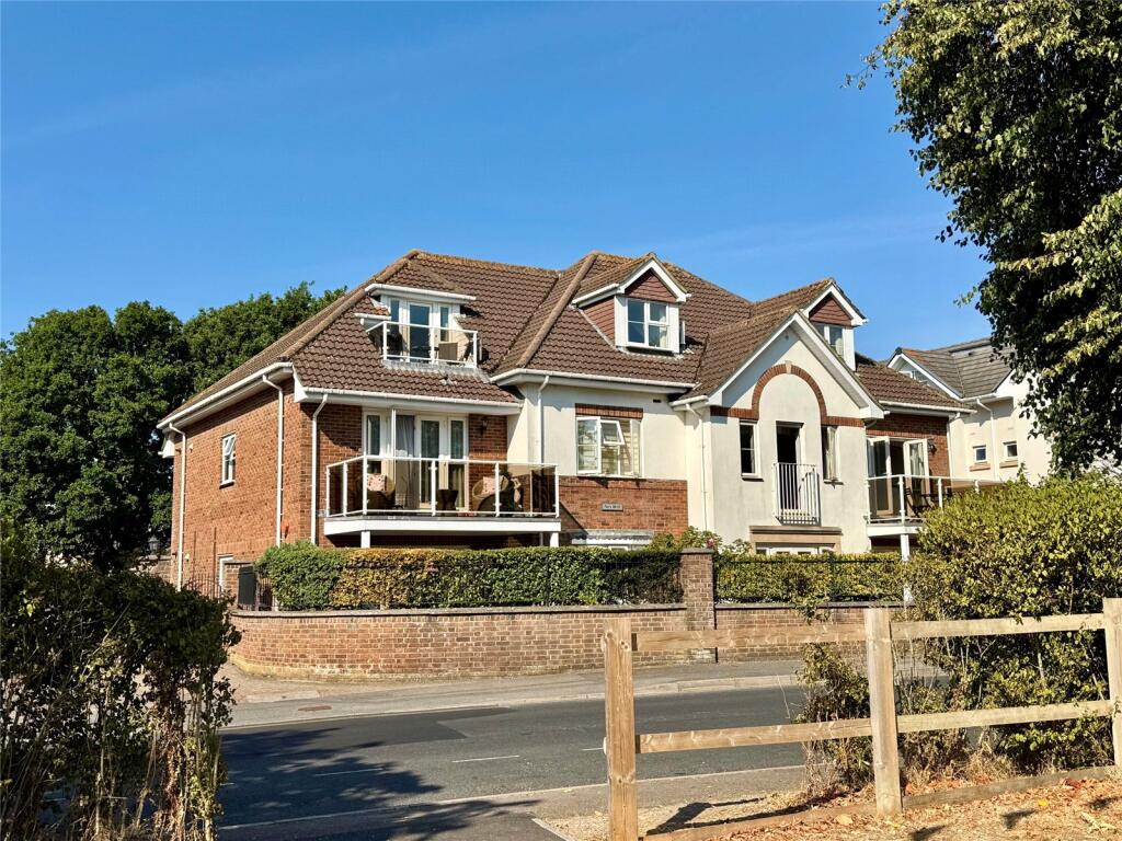 Park Gate, 64 Whitefield Road, New Milton, Hampshire, BH25
