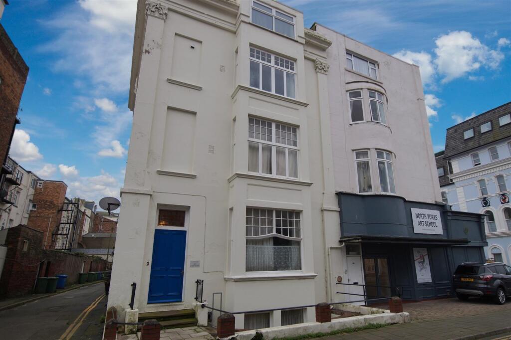 Main image of property: Flat 3, 2 St. Martins Avenue