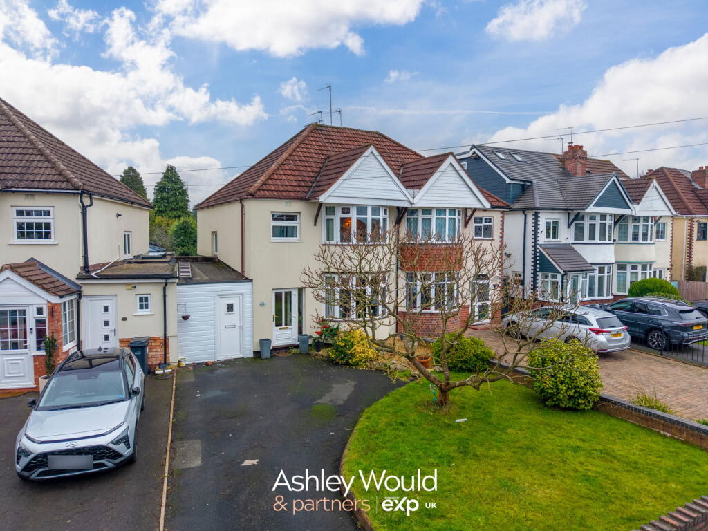 Main image of property: Oak Tree Crescent, Halesowen, B62 9DA