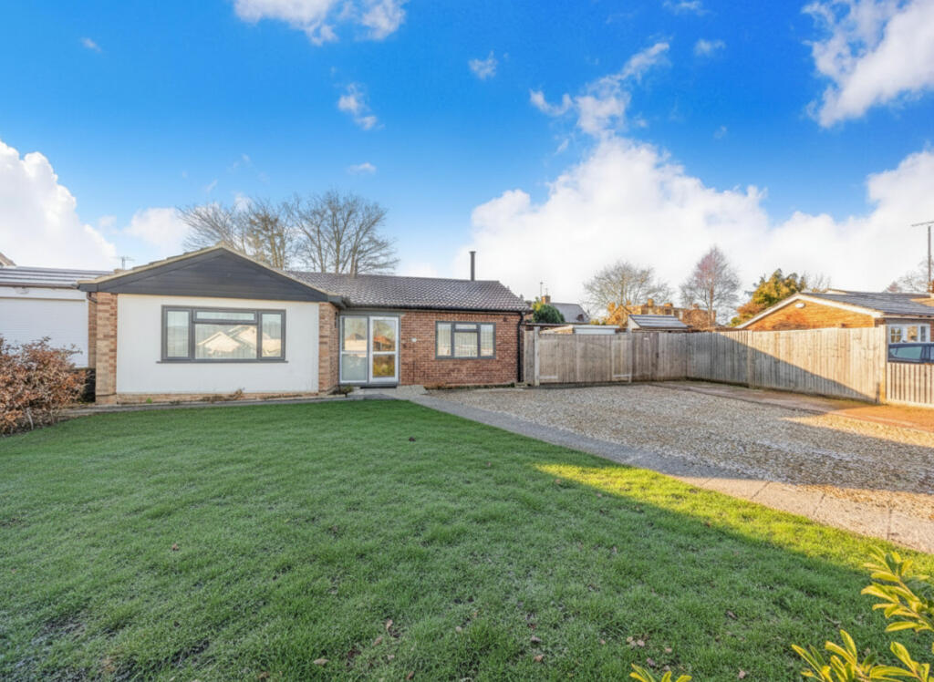 Main image of property: Saffron Close, Reading, RG6