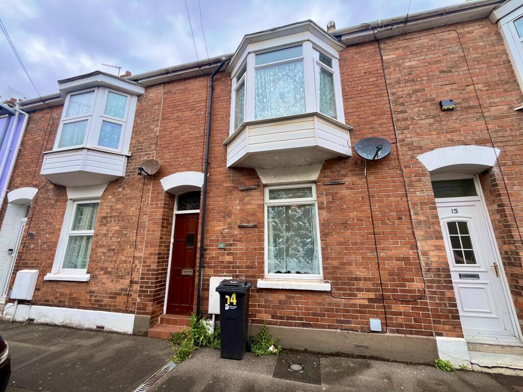 Main image of property: THREE BEDROOM - CLOSE TO TOWN