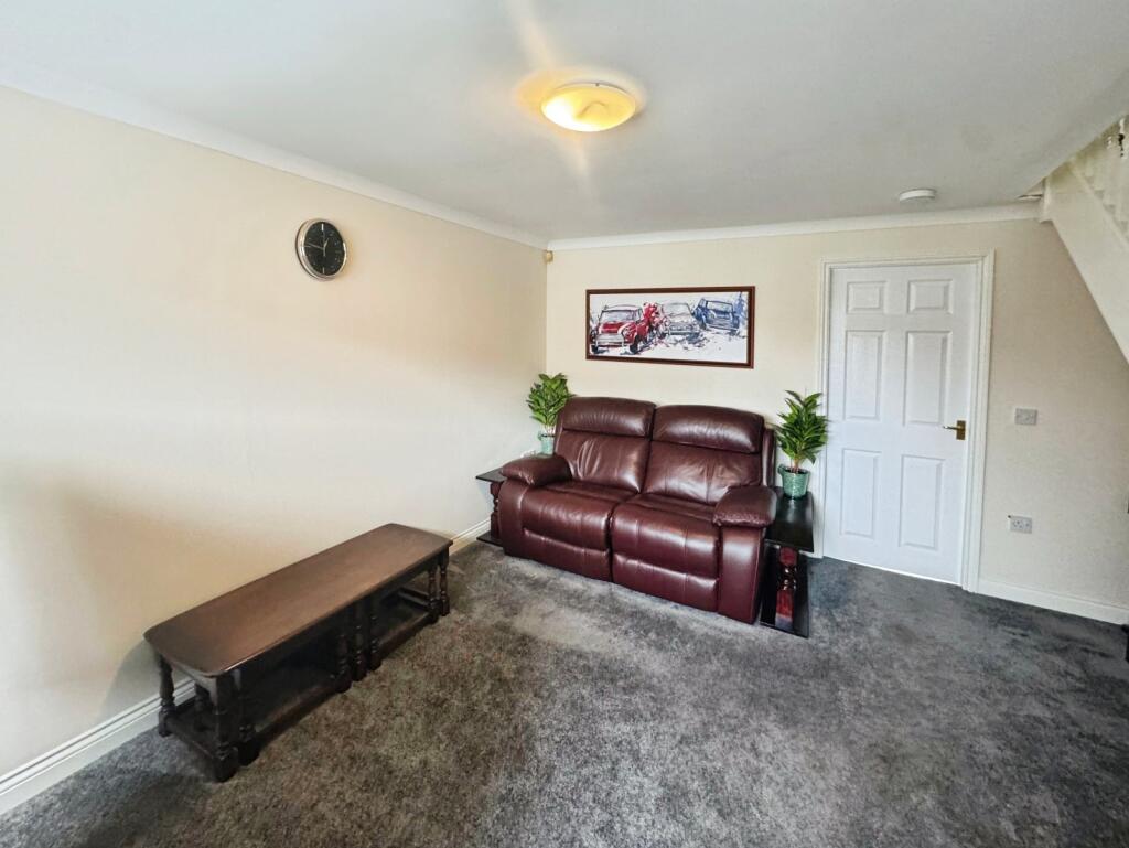 St. Catherine Close, Blackpool, Lancashire, FY3 photo 3