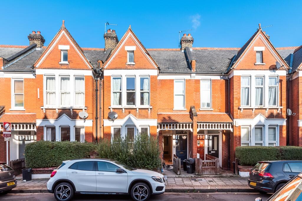 Main image of property: Yukon Road London SW12