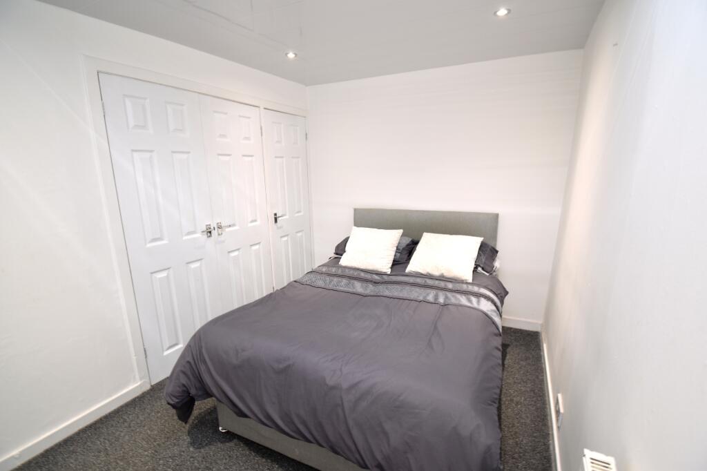 Apartment in Gourock PA19 1NJ, Inverclyde - View 4