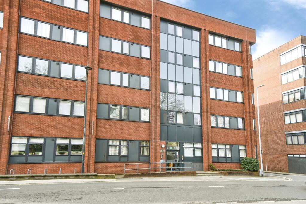 Main image of property: Farnsby Street, Swindon