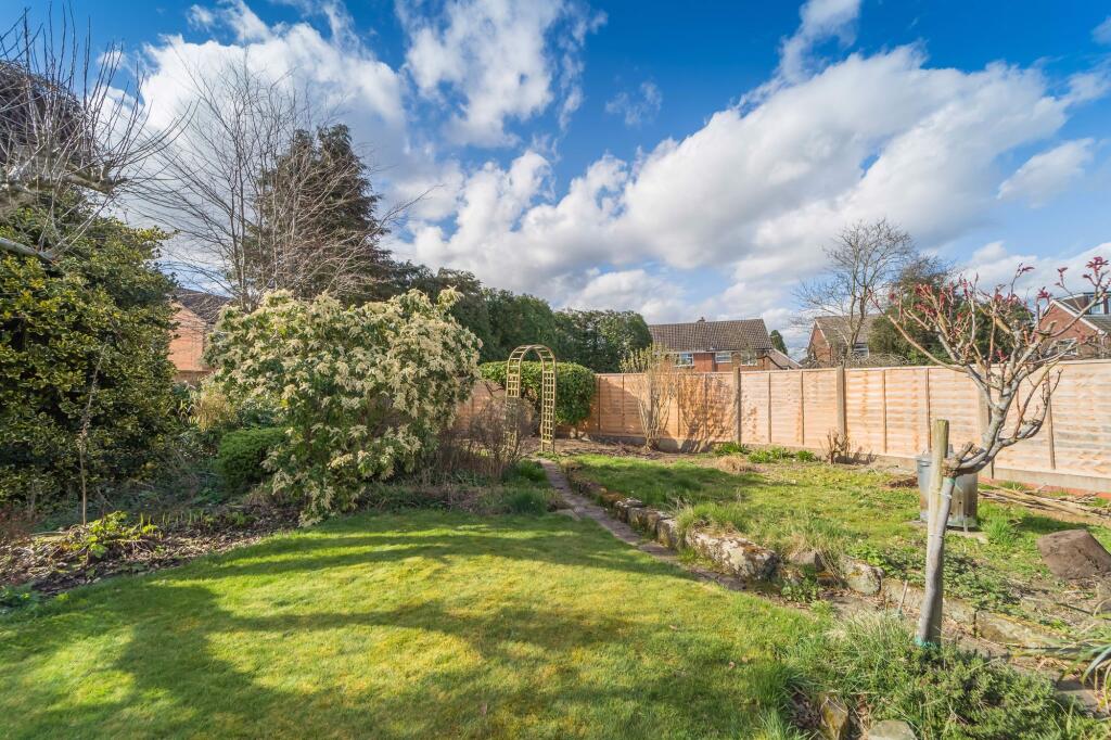 Meadow Road, Albrighton, WV7 photo 4