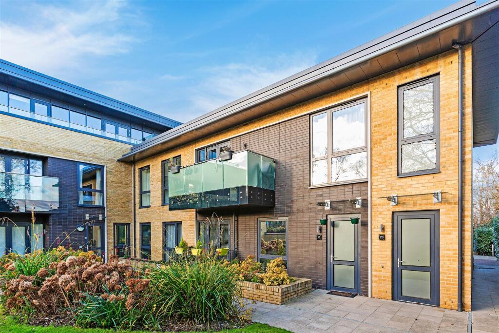 Main image of property: Westleigh Avenue, Putney, SW15
