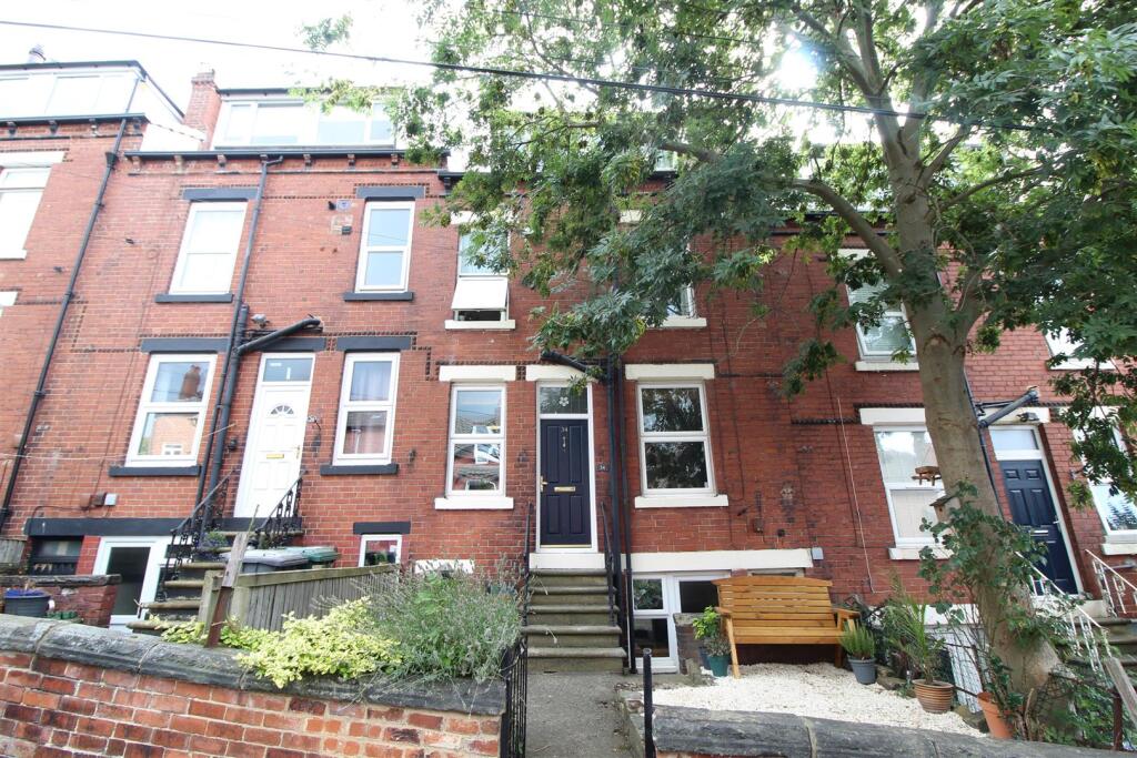 Main image of property: Norman Row, Leeds