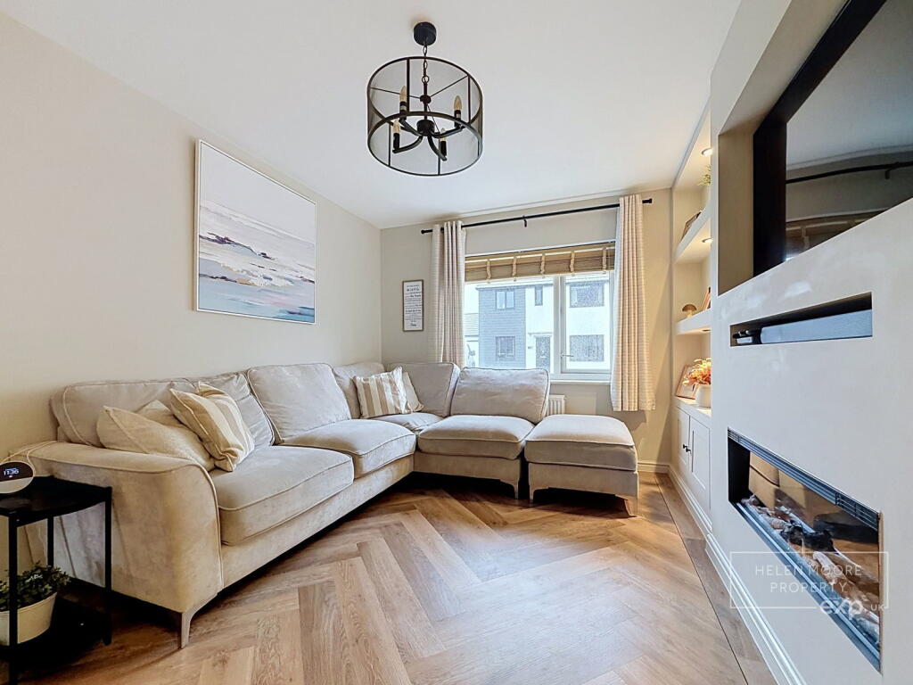 House in Plymouth - View 2