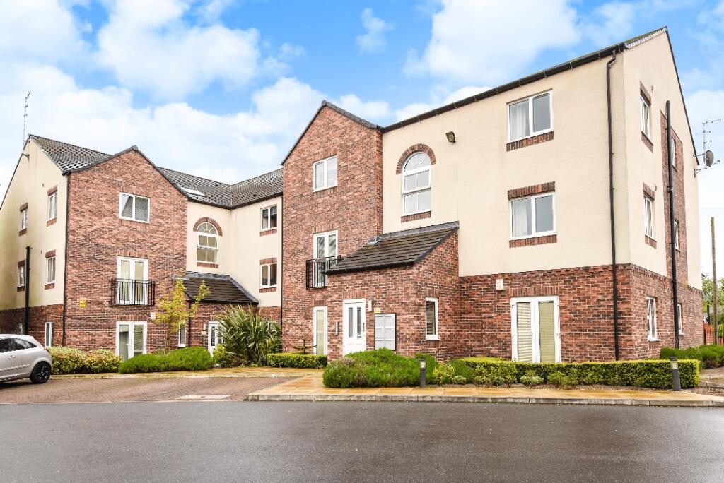 Main image of property: Potternewton Mount, Leeds, LS7