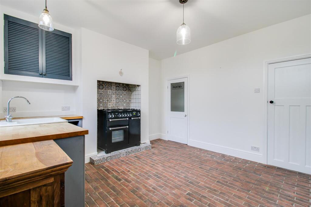 Greenside, Havercroft, Wakefield photo 3