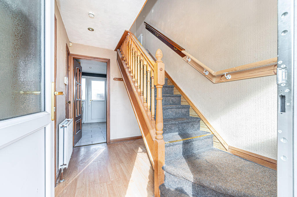 House in Kirkcaldy - More