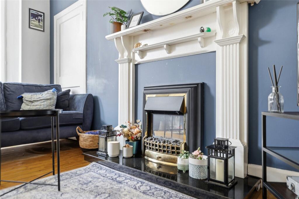 Apartment in Glasgow - View 5