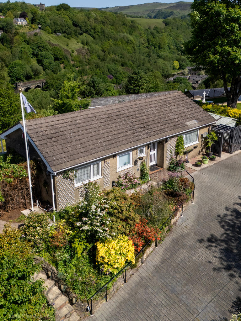 Main image of property: Knowl Lodge, Lumbutts Road, Todmorden