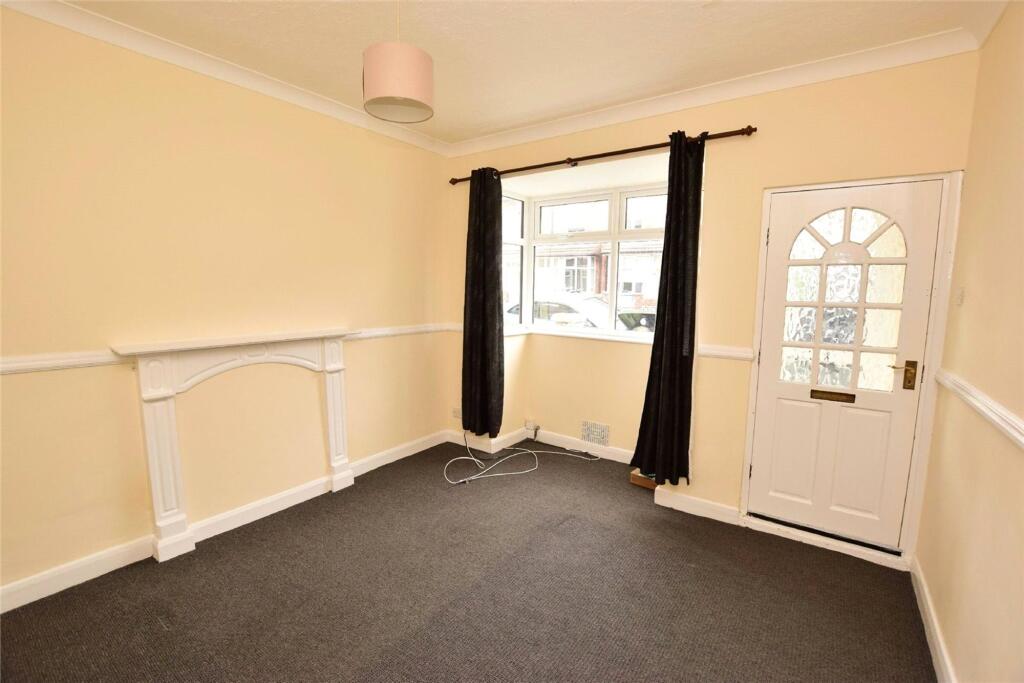 Nicholson Street, Cleethorpes, DN35 photo 3