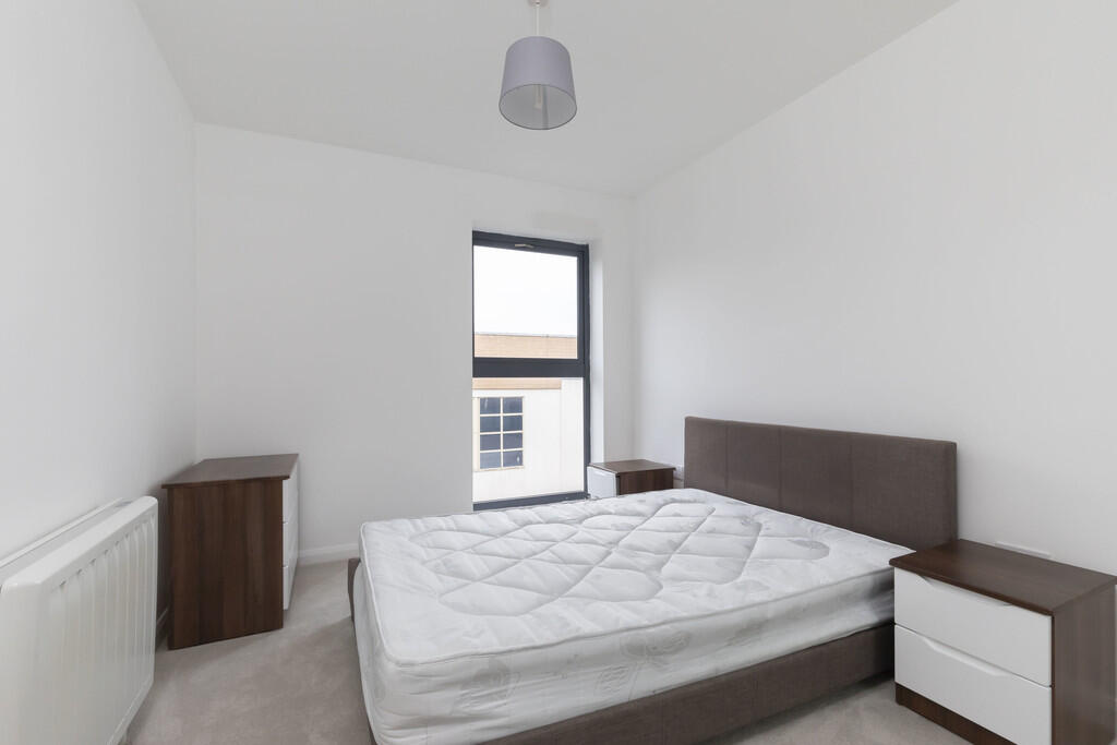 Apartment in Swindon - View 4