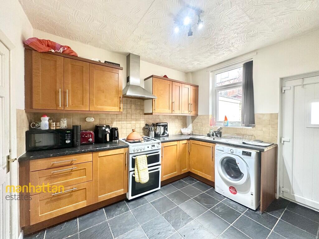 House in Bolton - View 4