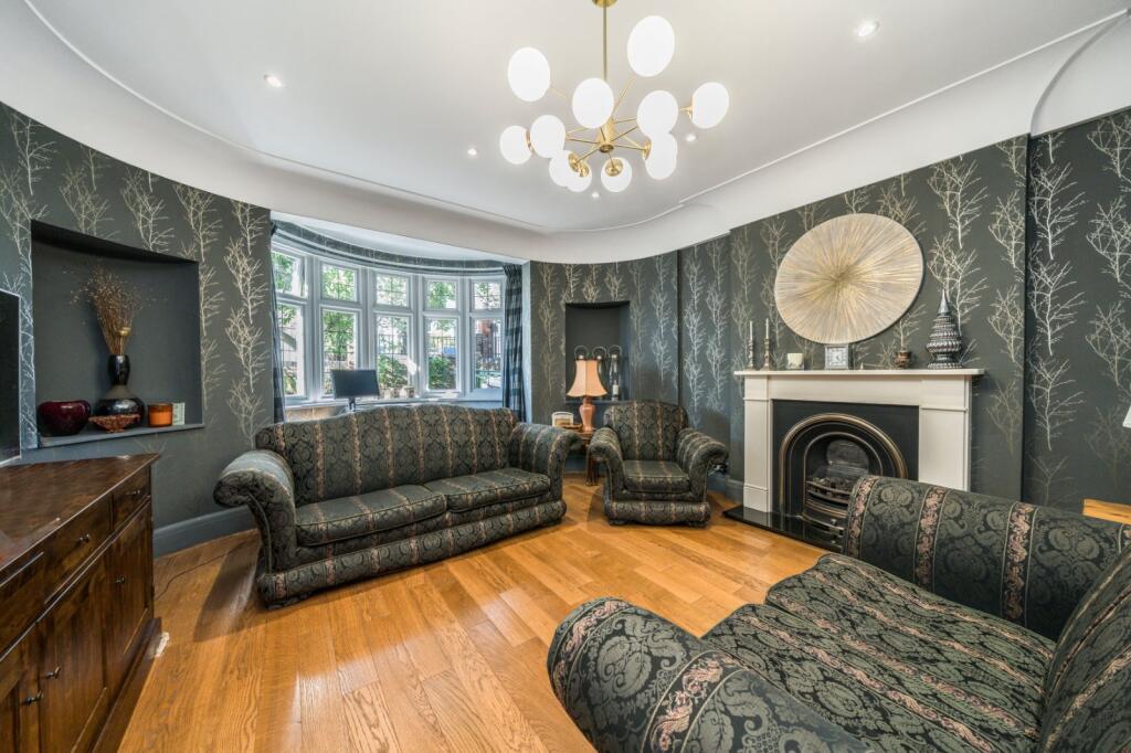 House in London, Willesden Green, Brondesbury - View 3