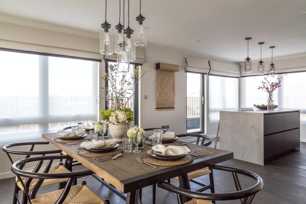 Apartment in Twickenham - More