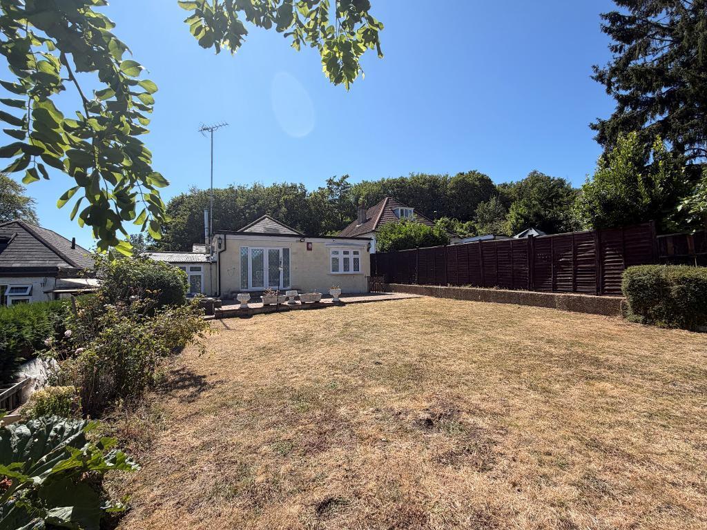 Main image of property: Old Farleigh Road, Selsdon, South Croydon, CR2 8QB
