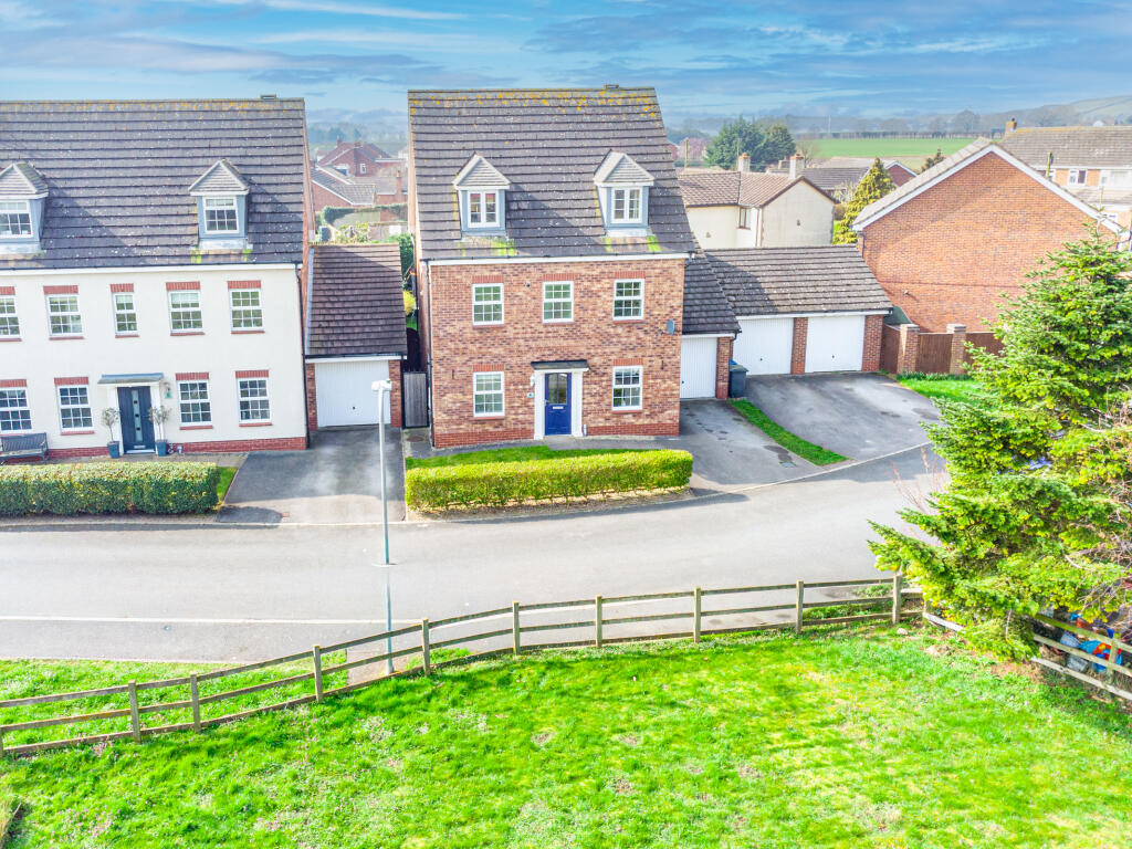Main image of property: Hollybush Close, Whitley, North Yorkshire DN14