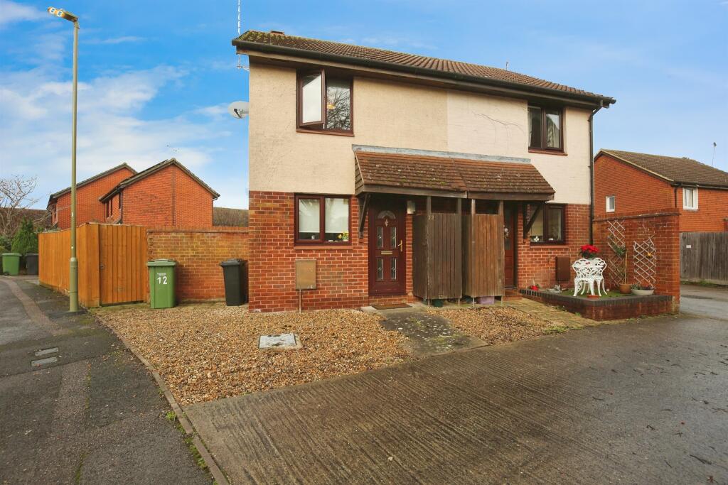 Main image of property: Worcester Drive, Didcot