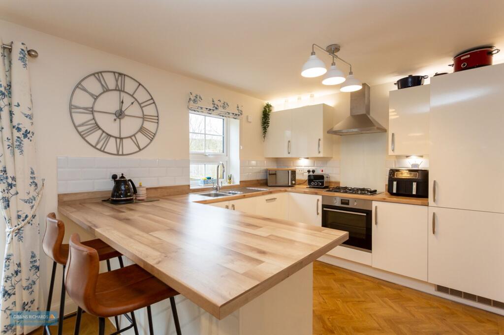 Collard Close, Wiveliscombe, TA4 photo 3
