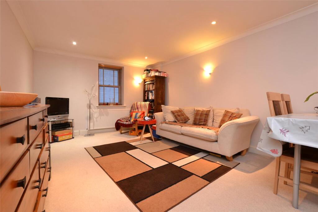 Main image of property: Grove Hill Road, Tunbridge Wells, Kent, TN1