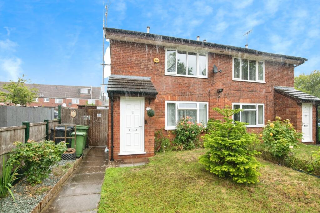 Main image of property: Hawkesbury Close, REDDITCH, Worcestershire, B98