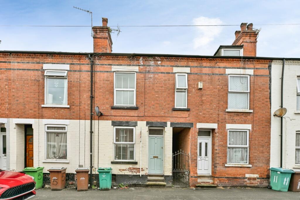 Main image of property: Lyndhurst Road, NOTTINGHAM, Nottinghamshire, NG2