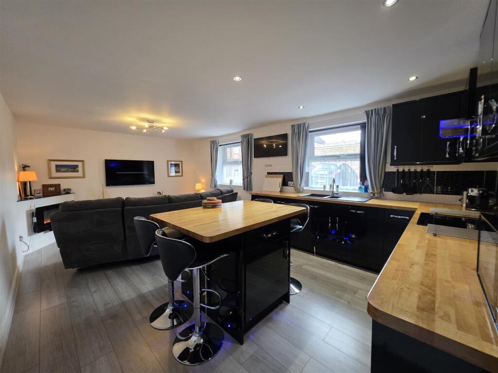 Main image of property: Belvedere Place, Scarborough