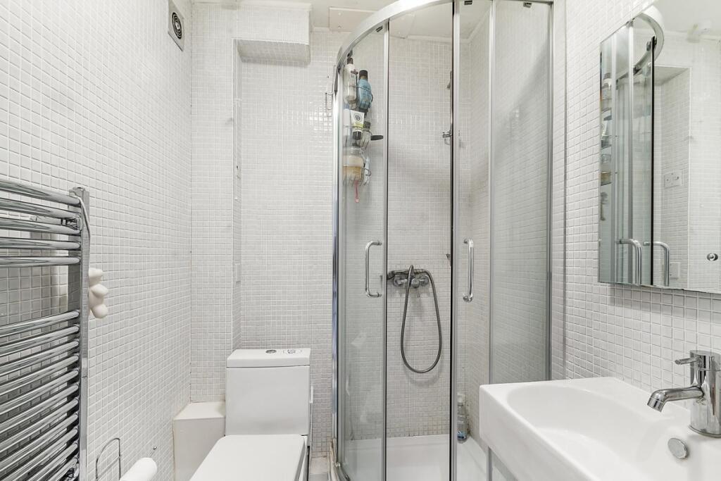 Apartment in London, Angel, Islington - View 5