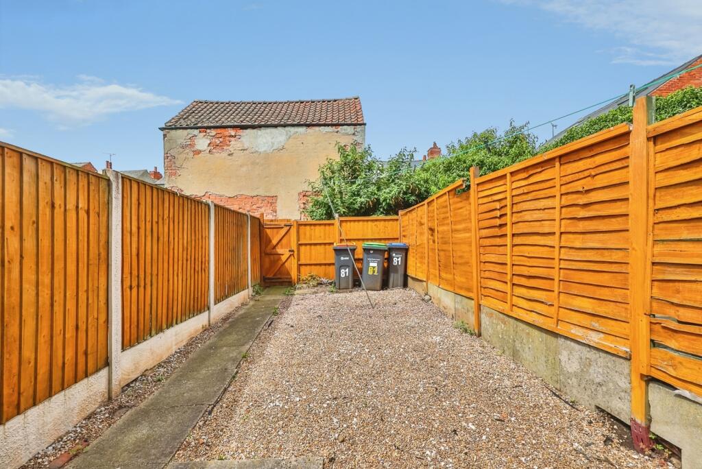 House in Ashfield, Hucknall - View 4