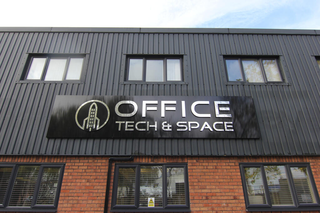 Main image of property: Globe house, Globe Lane, SK16