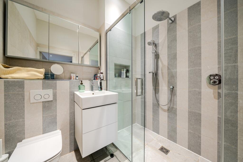 Apartment in London, Lot's Village, Earl's Court - View 5