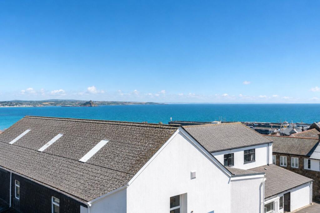 House in Truro - View 5