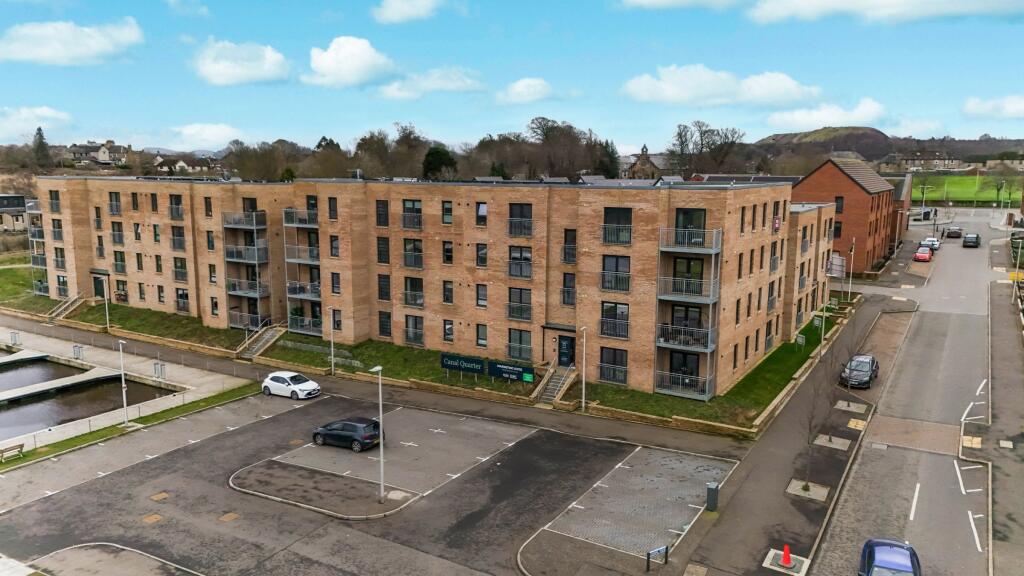 Main image of property: Flat 55 Canal Quarter, Winchburgh EH52 6FD