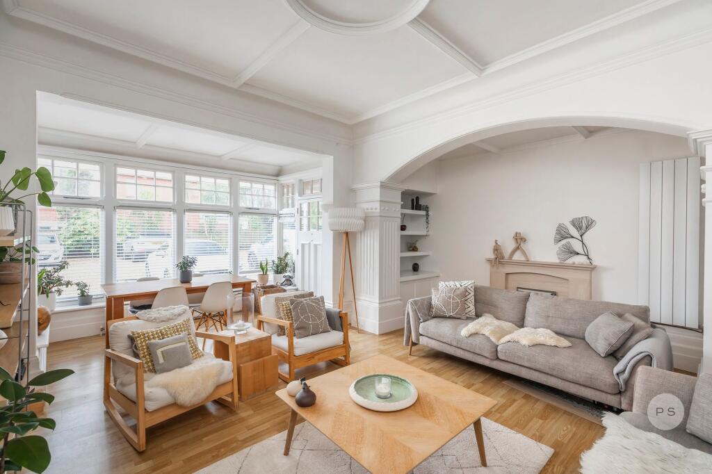 Main image of property: The Beacon, Pinewood Road, Branksome Park, Poole, BH13