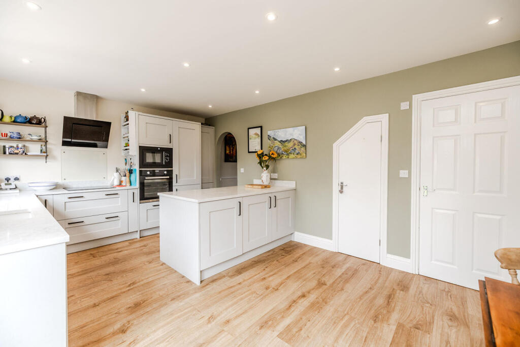 House in Newcastle upon Tyne - View 4
