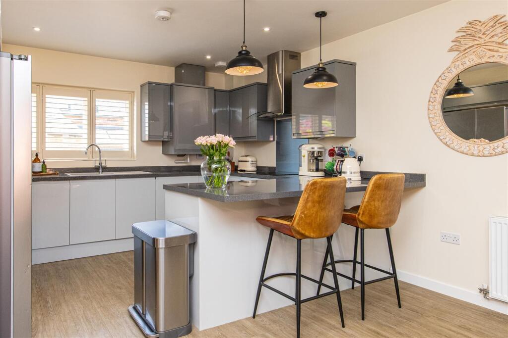 House in Northampton, Spinney Hill - View 3