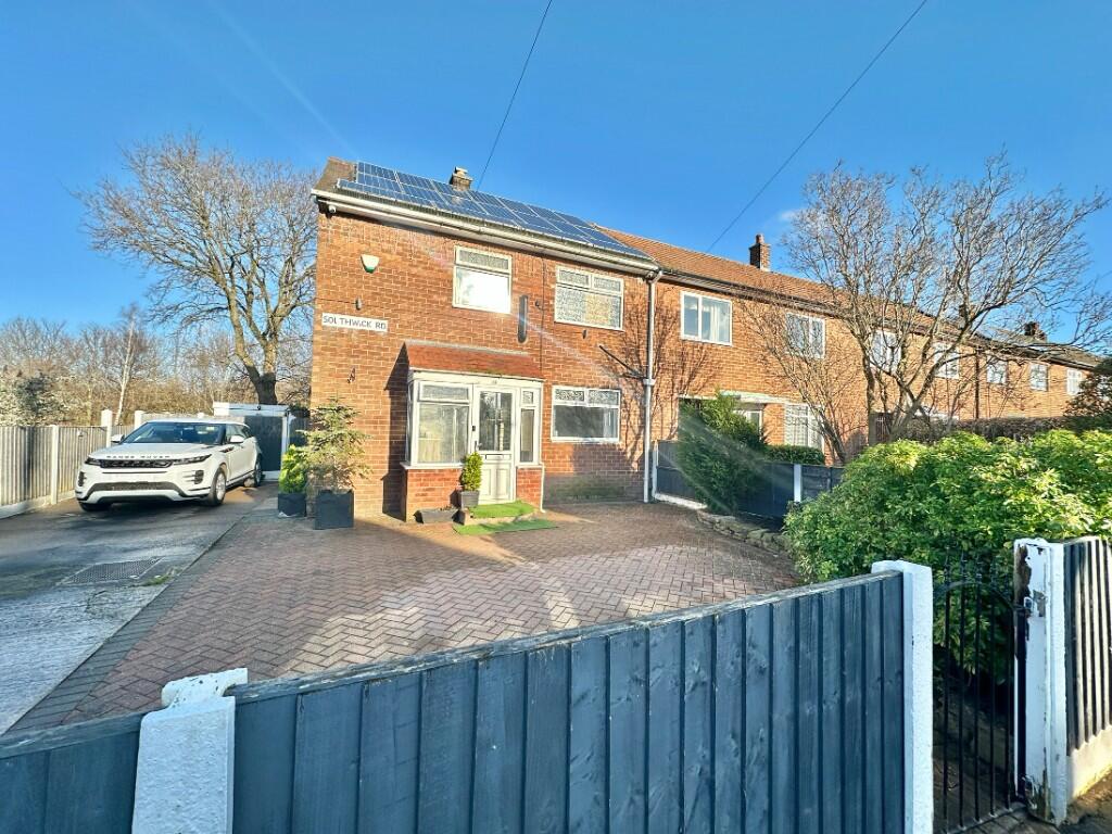 2 bedroom end of terrace house for sale in Southwick Road, Manchester ...