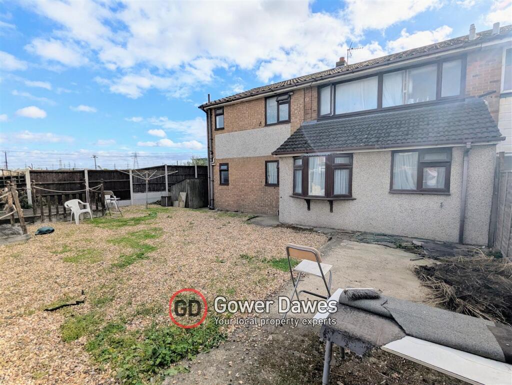 House in Tilbury, Essex - More