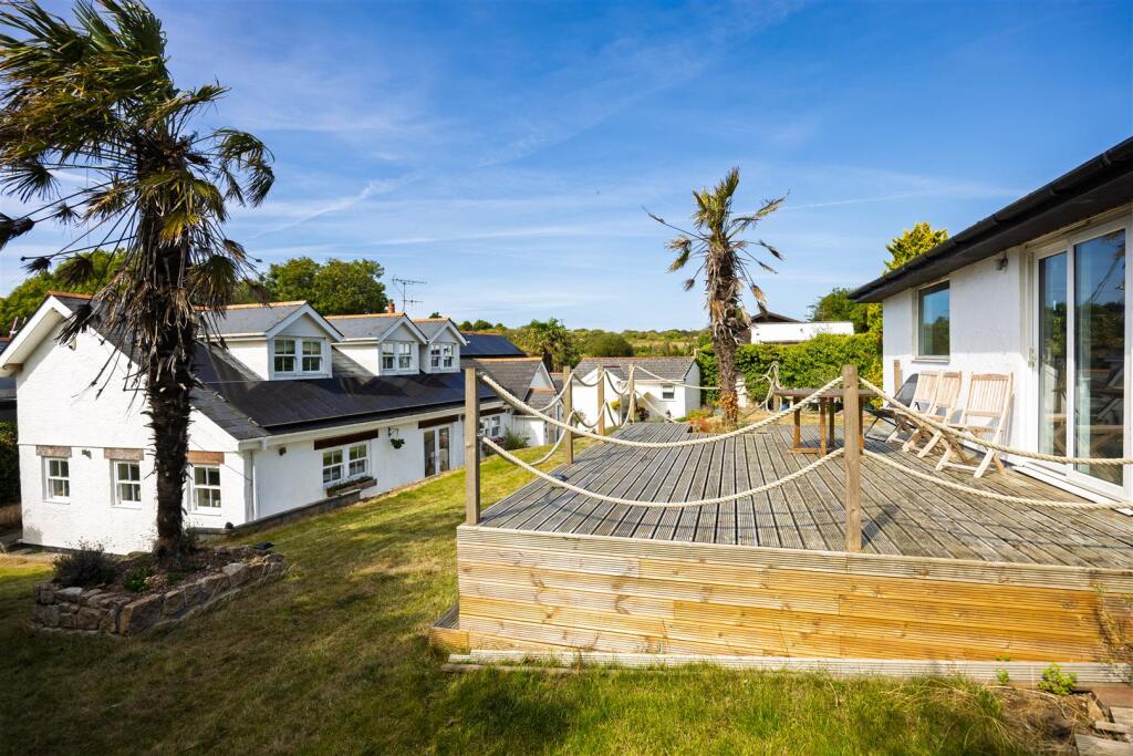 House in Truro - View 5