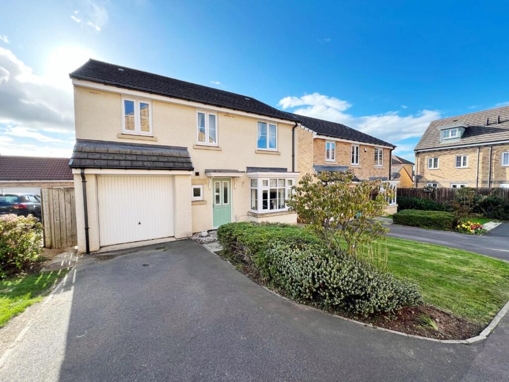 4-bed detached on Queens Park Road, Spennymoor, £270,000
